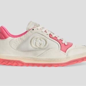 Gucci Women's Cream and Pink Sneakers